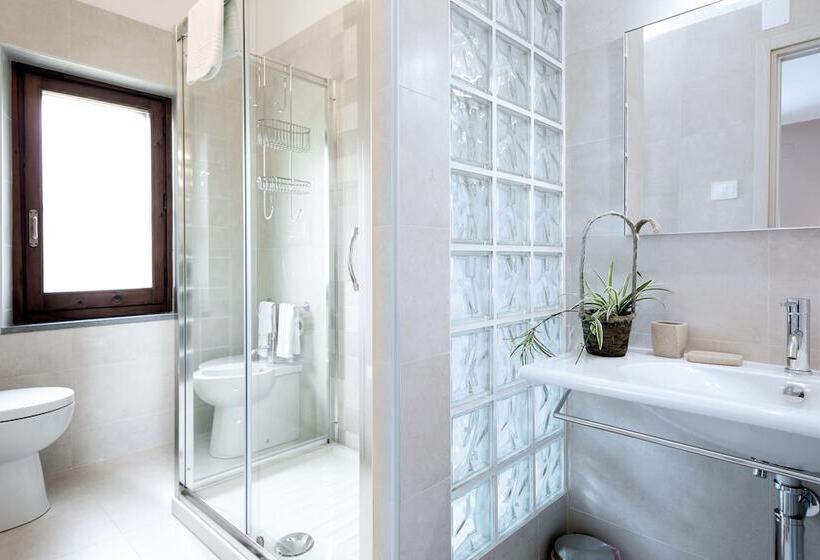 Отель Tenuta Lamborghini Golf & Resort