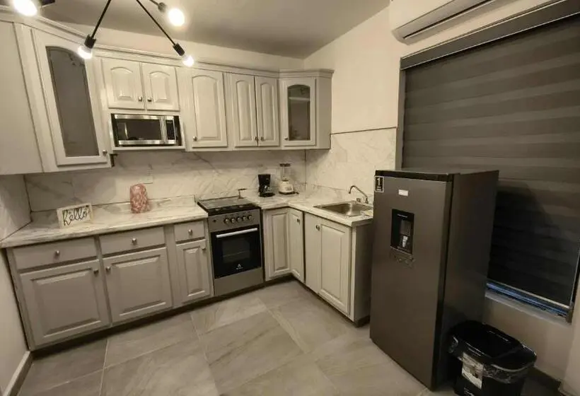 پانسیون Santafe Suites