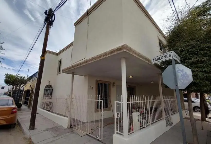 پانسیون Santafe Suites