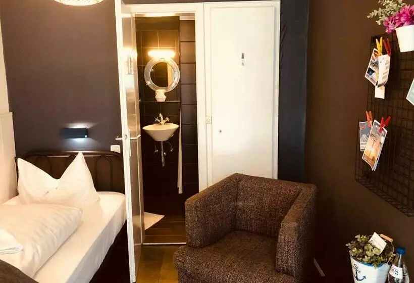 City Hostel By Beans Parc