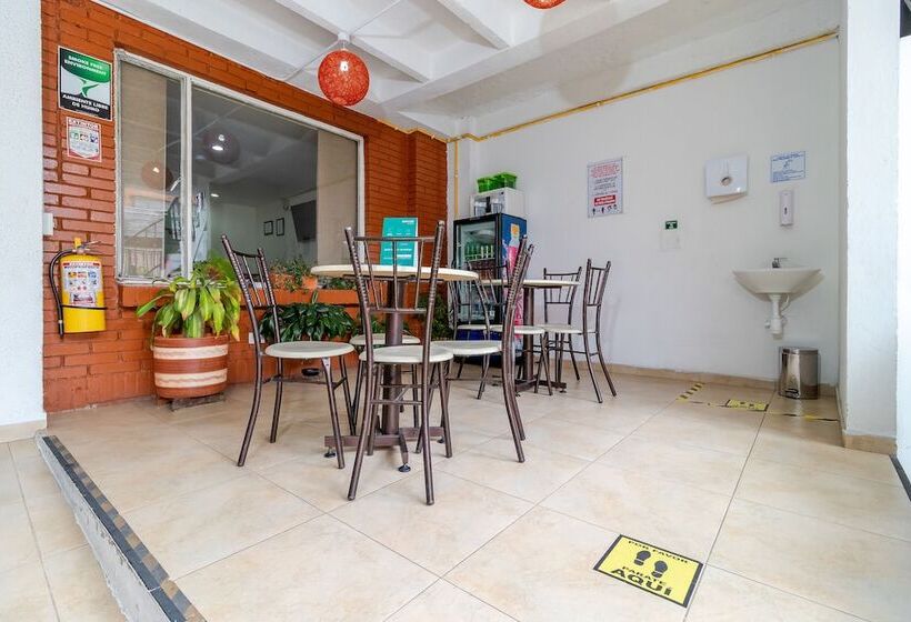 בית מלון כפרי Ayenda Nabusimake