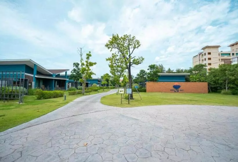 ホテル Coral Tree Villa Hua Hin
