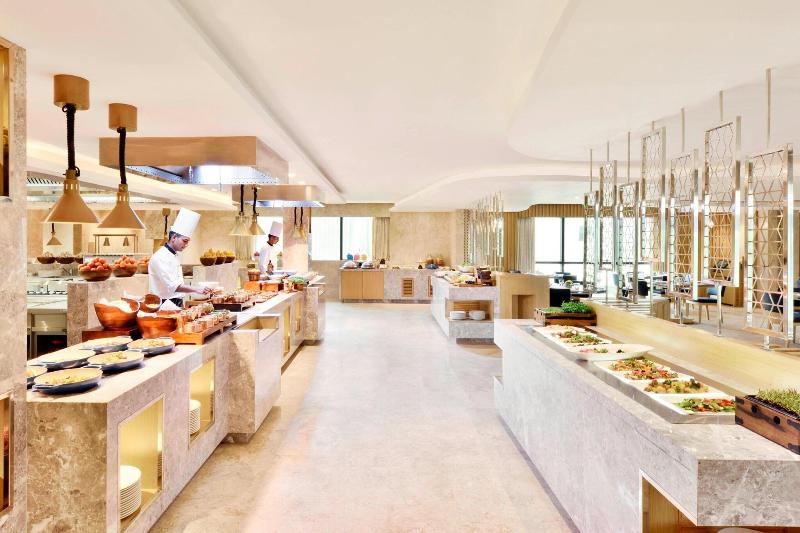 هتل Courtyard By Marriott Bengaluru Hebbal