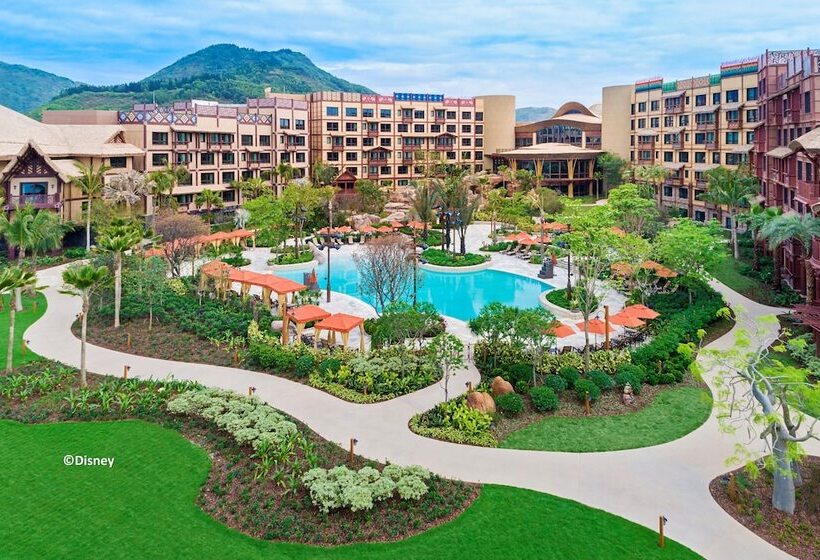 בית מלון כפרי Disney Explorers Lodge