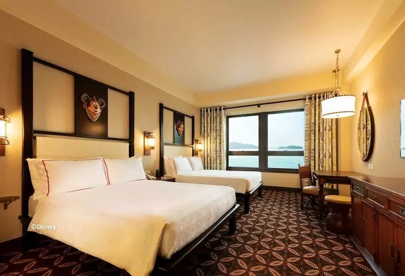 هتل Disney Explorers Lodge