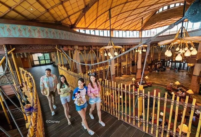 هتل Disney Explorers Lodge