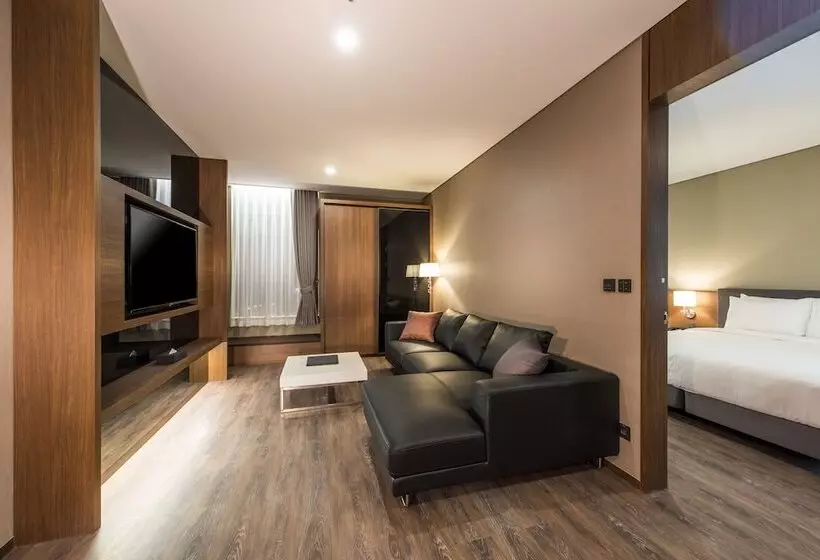 Ena Suite Hotel Namdaemun