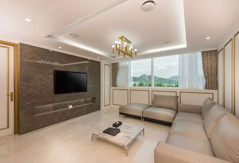 Ena Suite Hotel Namdaemun