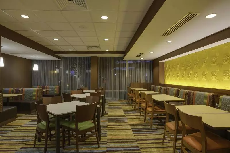 هتل Fairfield Inn & Suites By Marriott Fort Lauderdale Downtown/las Olas