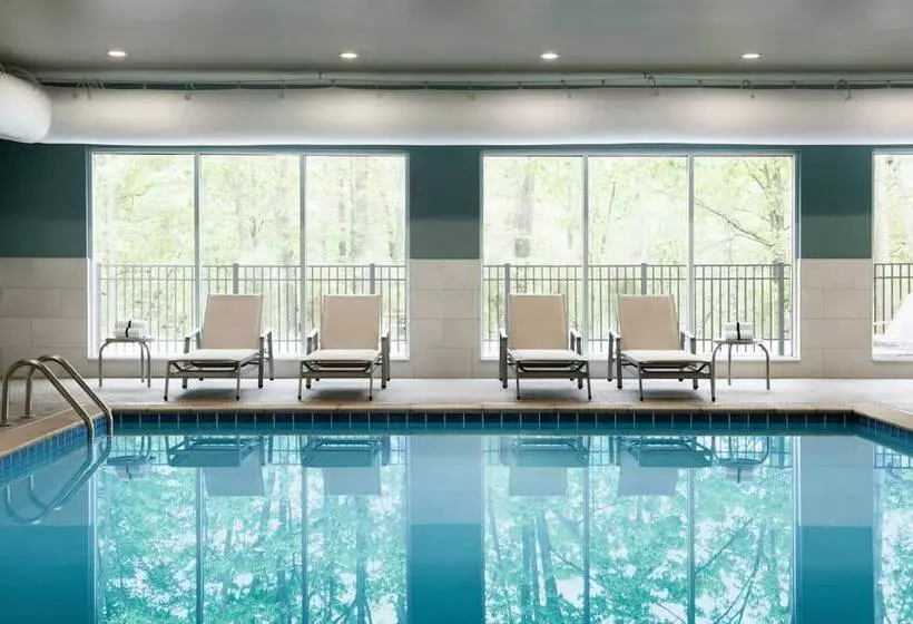 Hotelli Holiday Inn Express & Suites   Millersburg, An Ihg