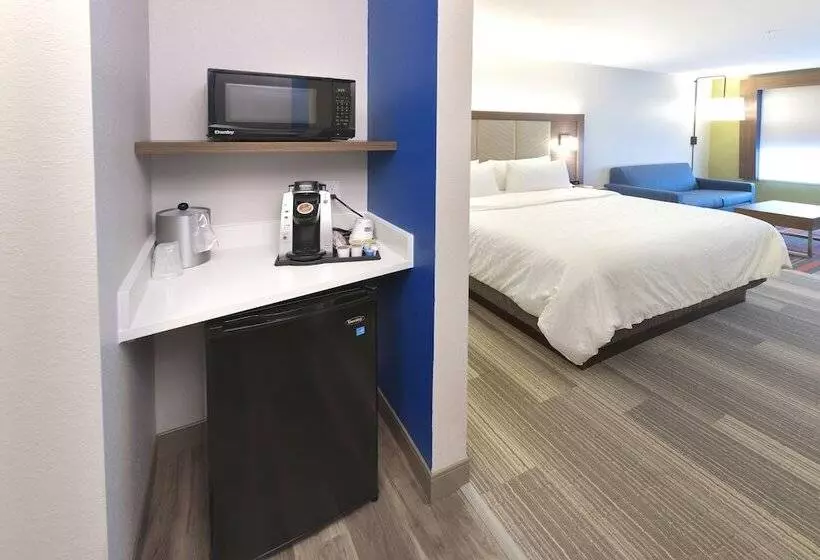 Hotelli Holiday Inn Express & Suites   Millersburg, An Ihg