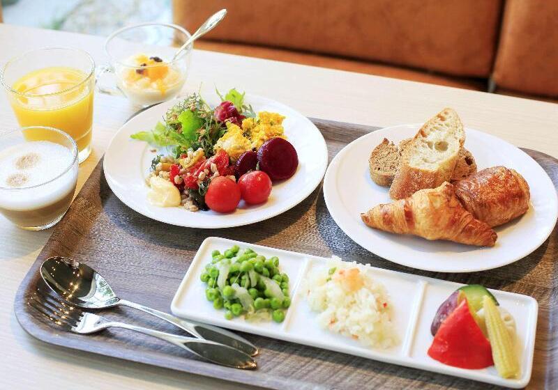 Отель Ibis Styles Tokyo Bay