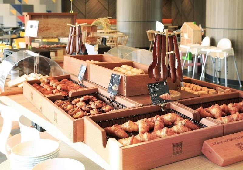 Отель Ibis Styles Tokyo Bay