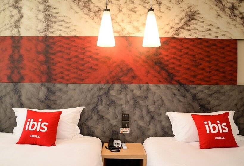 Hotel Ibis Yichang Bayi Rd