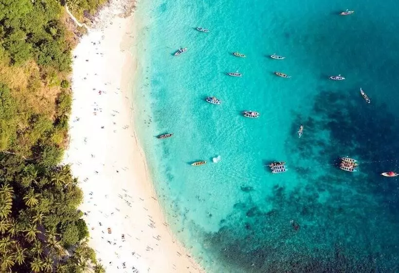 ホテル Indigo Phuket Patong, An Ihg