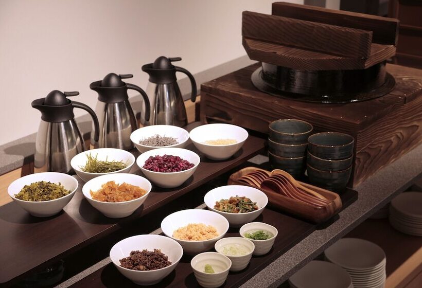 Отель Intergate Kyoto Shijoshinmachi