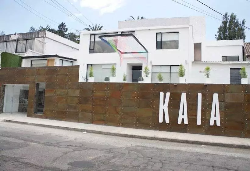 هتل Kaia