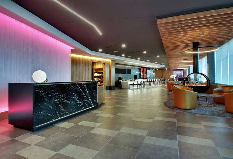 هتل The Rose Chicago, Tapestry Collection By Hilton