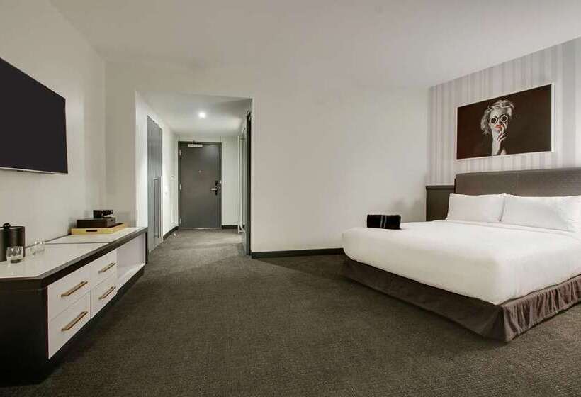 هتل The Rose Chicago, Tapestry Collection By Hilton