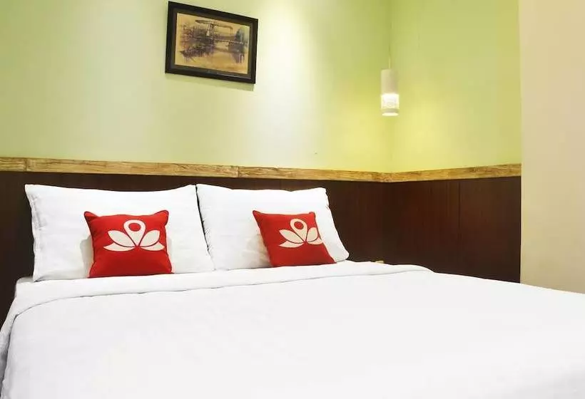 Hotelli Zen Rooms Basic Kalimas Sunan Ampel