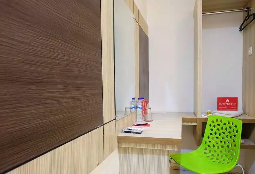 Hotelli Zen Rooms Basic Kalimas Sunan Ampel