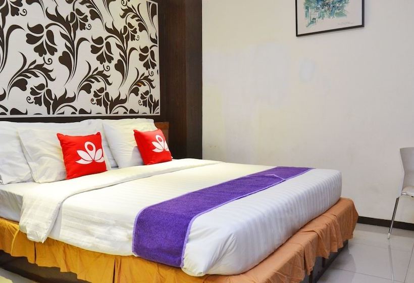 فندق Zen Rooms Basic Kalimas Sunan Ampel