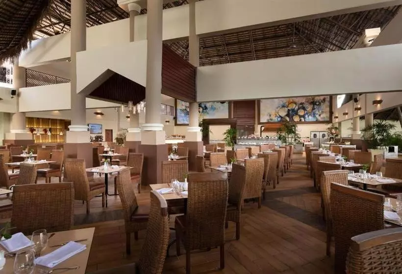 Lomakeskus Impressive Punta Cana