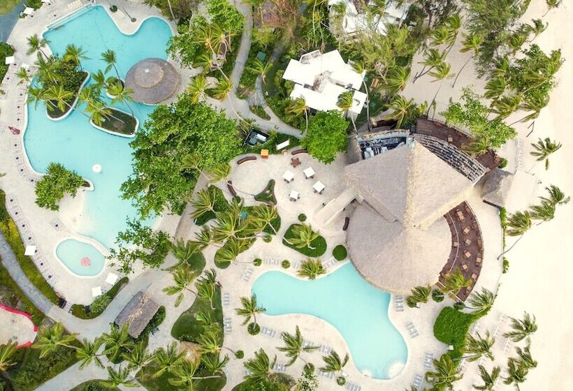 استراحتگاه Impressive Punta Cana