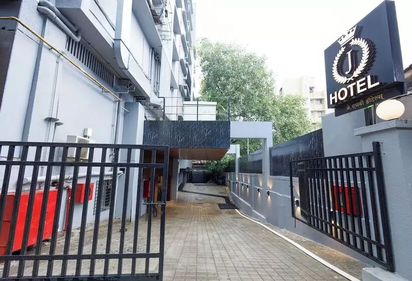 J Hotel And Banquets