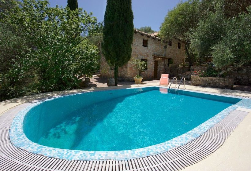 Kefalonian Luxury Villas