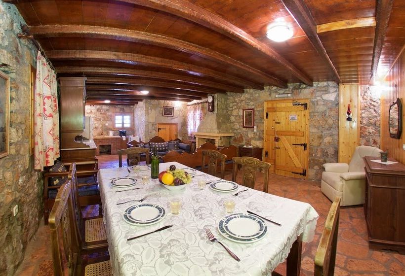 Kefalonian Luxury Villas