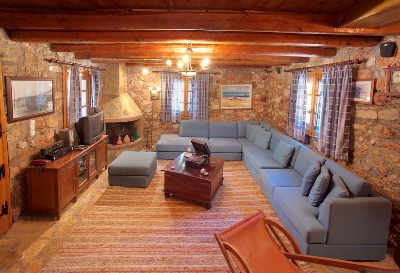 Kefalonian Luxury Villas