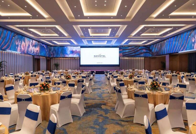 Novotel Qingdao New Hope