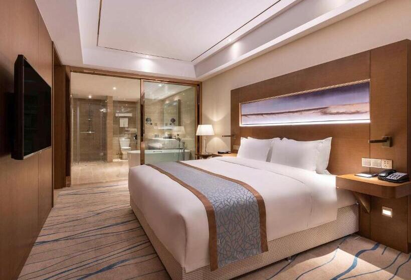 Novotel Qingdao New Hope