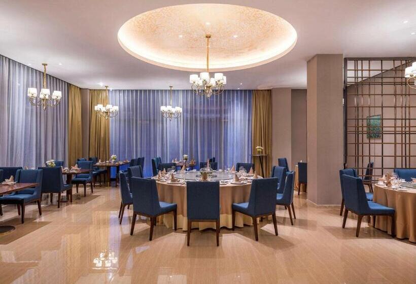 Novotel Qingdao New Hope