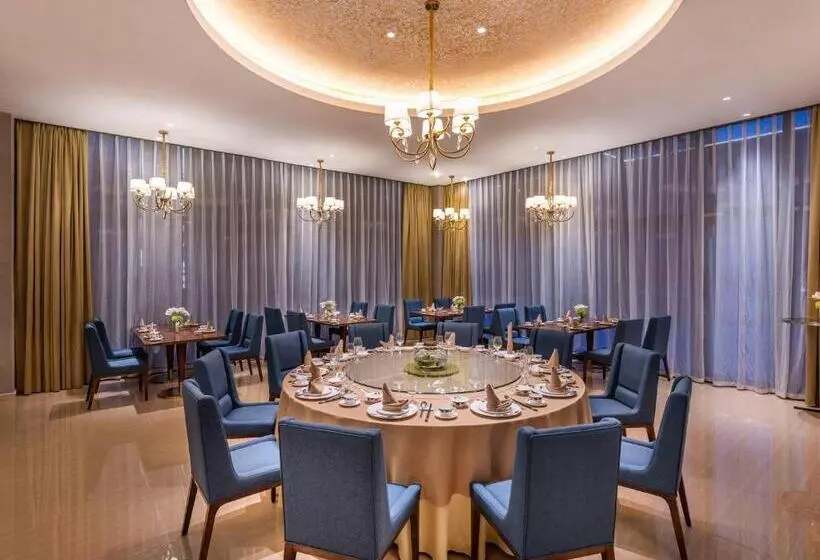 Novotel Qingdao New Hope