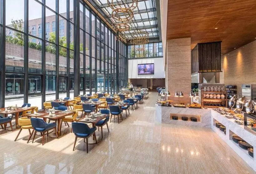 Novotel Qingdao New Hope