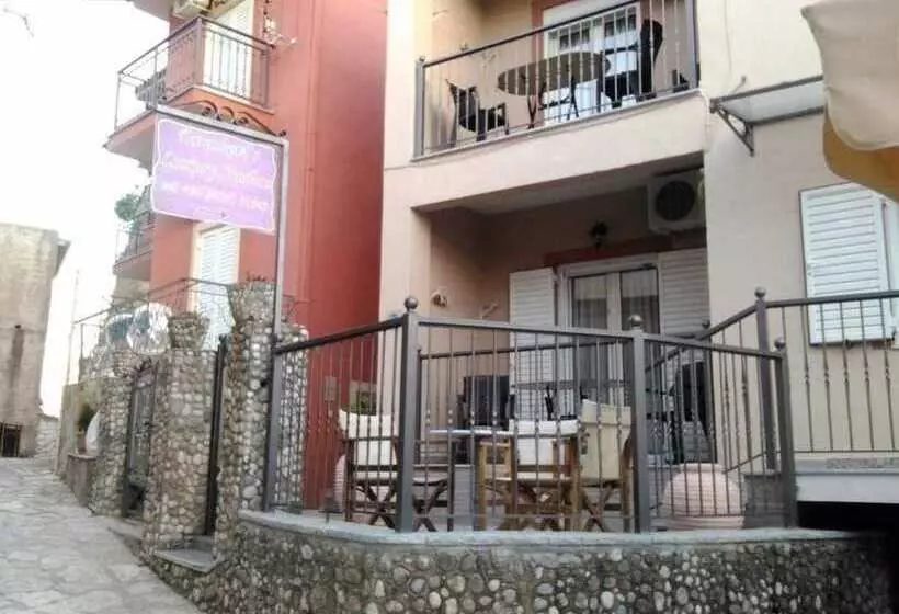 Paraskevi's Luxury Studios