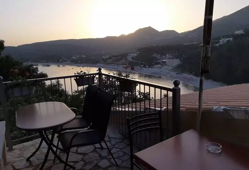 Paraskevi's Luxury Studios