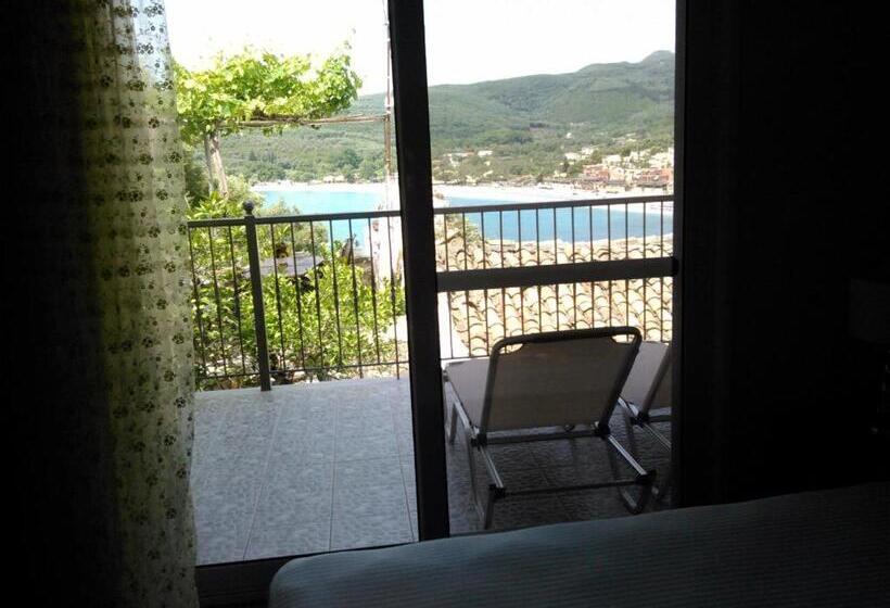 Paraskevi's Luxury Studios