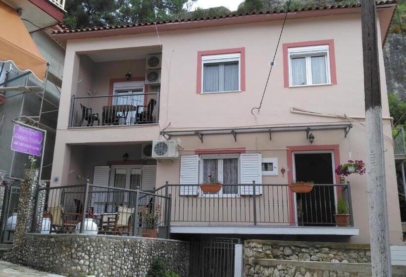 Paraskevi's Luxury Studios