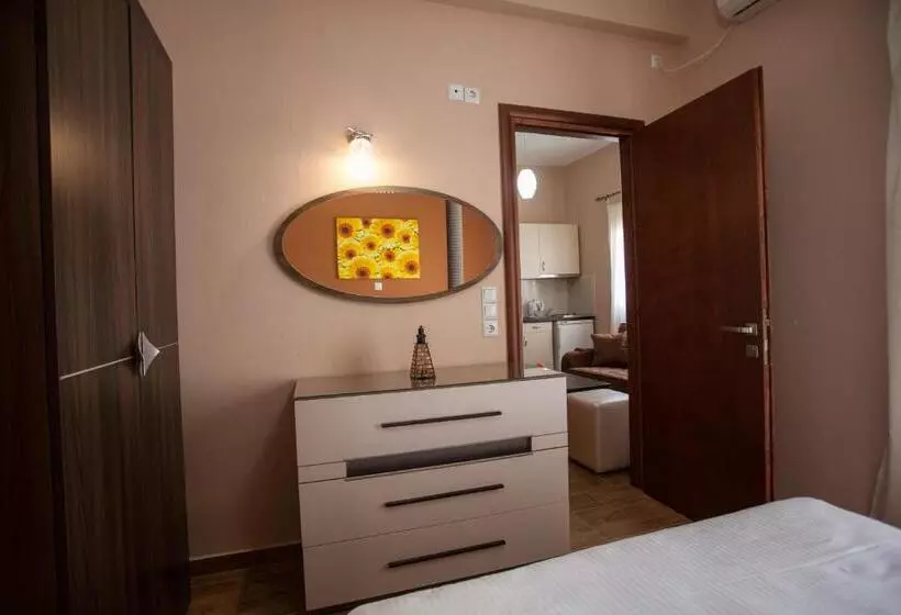 Paraskevi's Luxury Studios