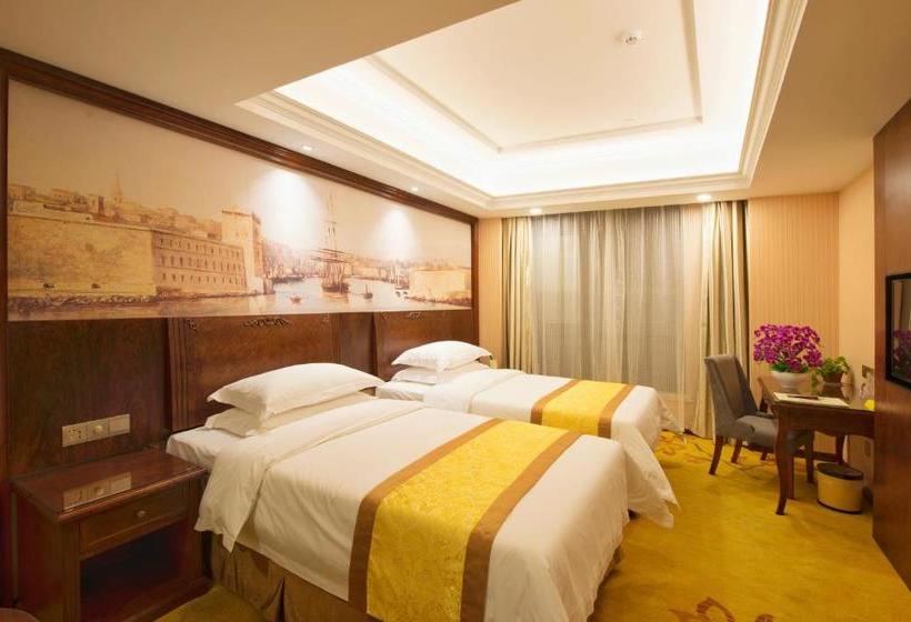 Otel Vienna Shanghai Jinshan Xincheng Wanda