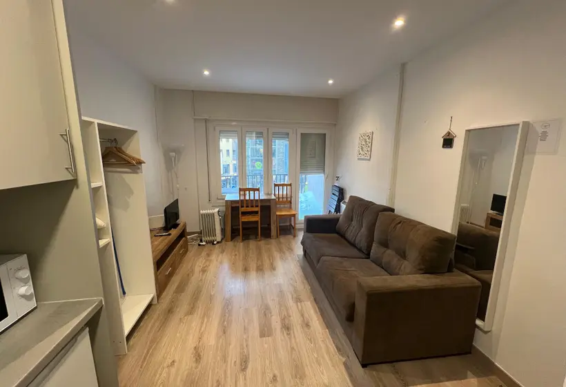 Apartamentos La Cabaneta Mikka Sky