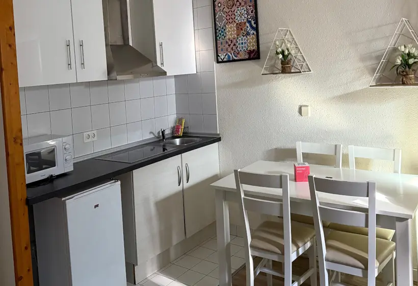 Apartamentos La Cabaneta Mikka Sky