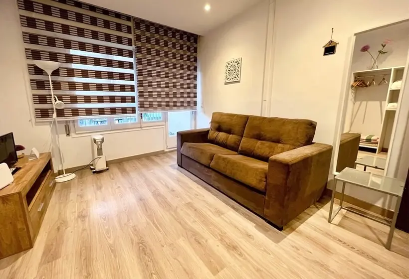 Apartamentos La Cabaneta Mikka Sky