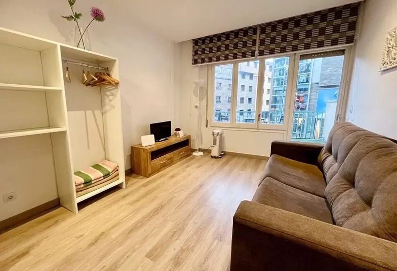 Apartamentos La Cabaneta Mikka Sky