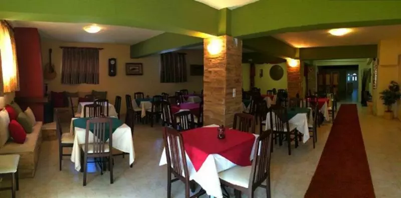 ホテル Apollon Palace