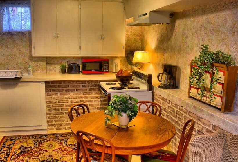 مبيت وإفطار Bard's Inn