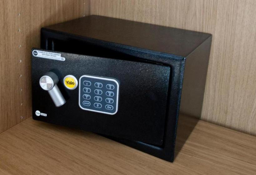 تختخواب و صبحانه Ubaldi Best House